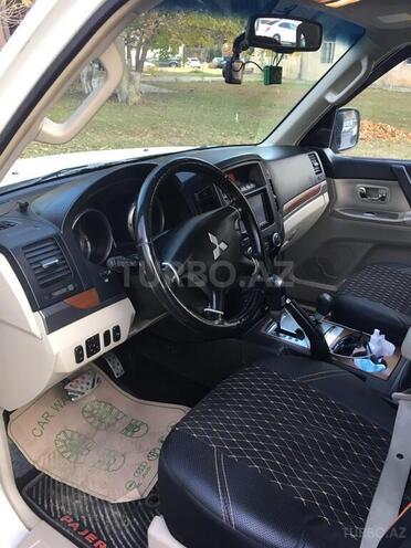 Mitsubishi Pajero 2007, 156,000 km - 3.0 l - Bakı