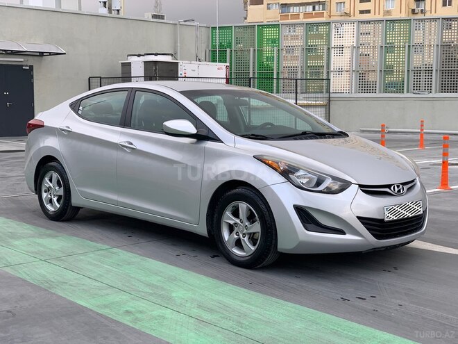 Hyundai Elantra 2015, 92,500 km - 1.8 l - Bakı