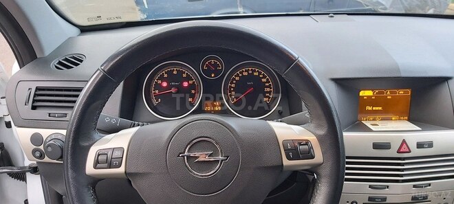 Opel Astra 2007, 201,000 km - 1.4 l - Bakı
