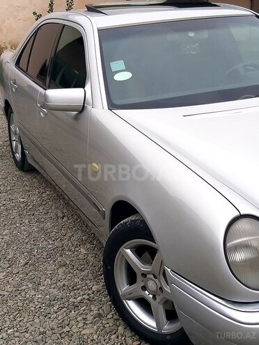 Mercedes E 230 1997, 402,000 km - 2.3 л - Mingəçevir