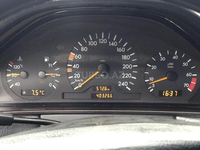 Mercedes E 230 1997, 402,000 km - 2.3 л - Mingəçevir