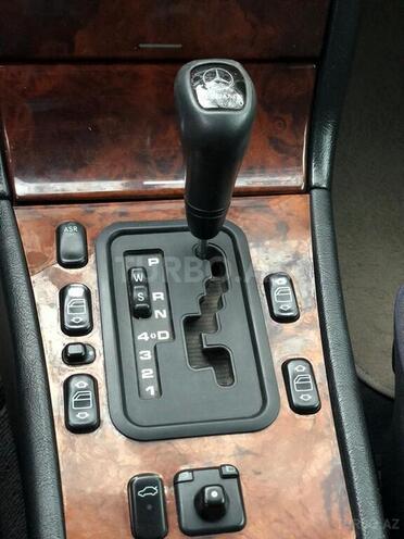 Mercedes E 230 1997, 402,000 km - 2.3 л - Mingəçevir