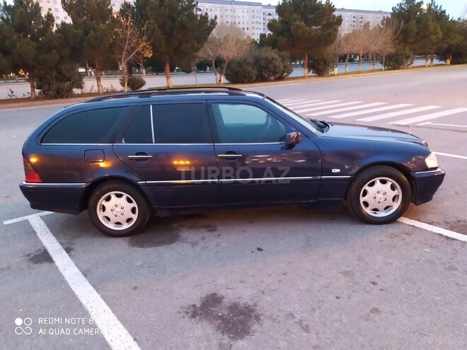 Mercedes C 180 1999, 385,000 km - 1.8 l - Sumqayıt