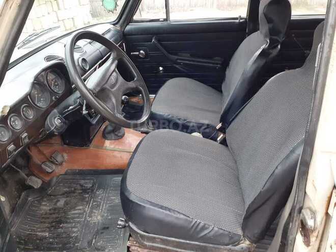 LADA (VAZ) 2106 1984, 190,000 km - 1.6 л - Salyan