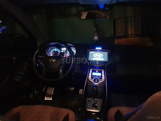 Hyundai Elantra 2012, 157,000 km - 1.8 l - Bakı