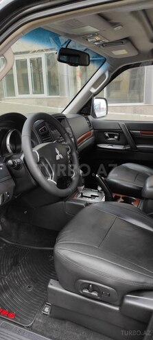 Mitsubishi Pajero 2007, 151,000 km - 3.0 l - Bakı