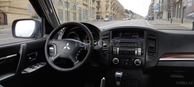 Mitsubishi Pajero 2007, 151,000 km - 3.0 l - Bakı