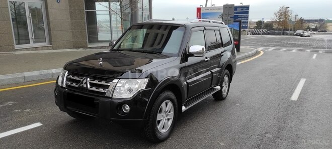 Mitsubishi Pajero 2007, 151,000 km - 3.0 l - Bakı
