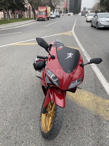 Yamaha YZF-R1 2013, 17,000 km - 0.3 l - Bakı