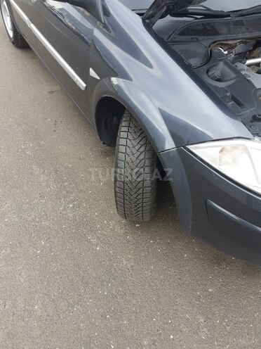 Renault Megane 2006, 235,600 km - 1.9 l - Quba