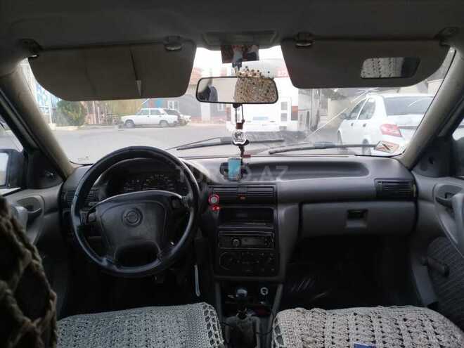 Opel Astra 1993, 158,200 km - 1.4 l - Bakı