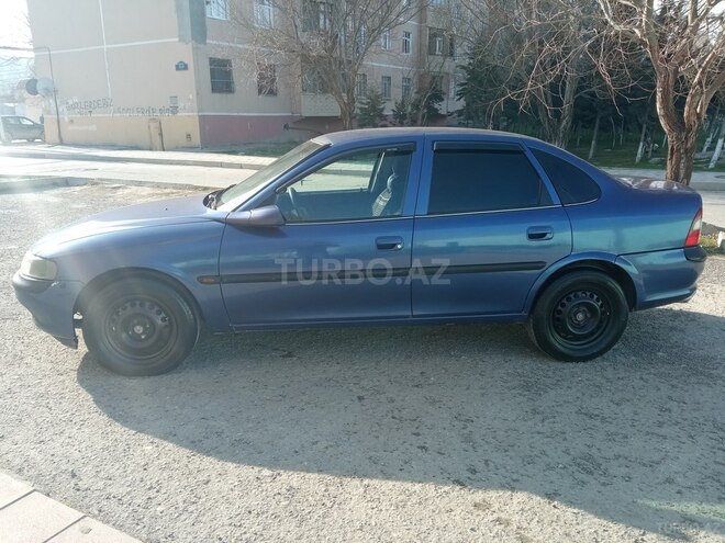 Opel Vectra 1996, 242,000 km - 1.8 l - Sumqayıt