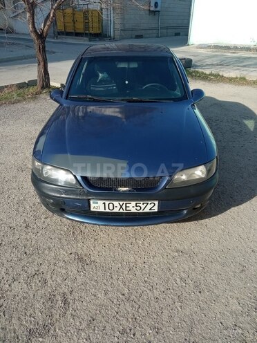 Opel Vectra 1996, 242,000 km - 1.8 l - Sumqayıt