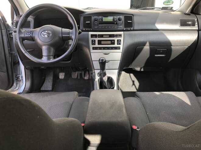 Toyota Corolla 2005, 145,000 km - 1.4 l - Bakı