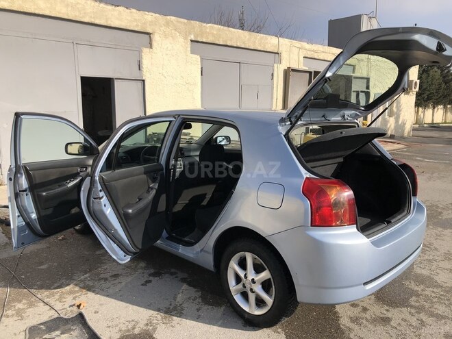 Toyota Corolla 2005, 145,000 km - 1.4 l - Bakı