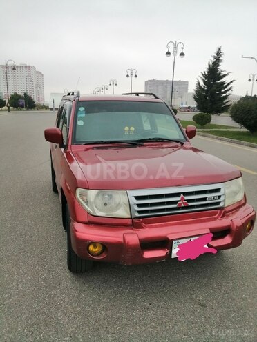 Mitsubishi Pajero io 1998, 289,329 km - 2.0 л - Bakı