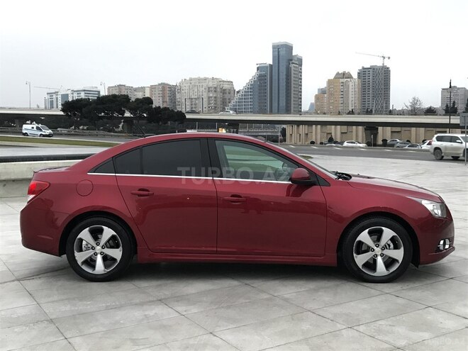 Chevrolet Cruze 2011, 136,600 km - 1.4 l - Bakı
