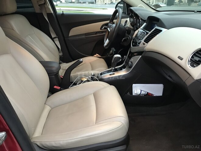 Chevrolet Cruze 2011, 136,600 km - 1.4 l - Bakı