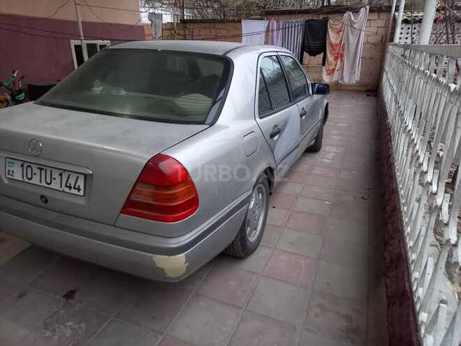Mercedes C 200 1994, 400,000 km - 2.0 l - Salyan