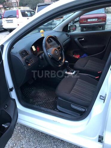 Volkswagen Polo 2017, 17,000 km - 1.6 l - Bakı