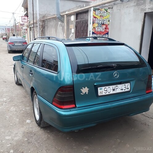 Mercedes C 220 1999, 302,500 km - 2.2 л - Bakı