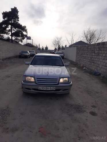 Mercedes C 240 1997, 200,000 km - 2.6 л - Beyləqan