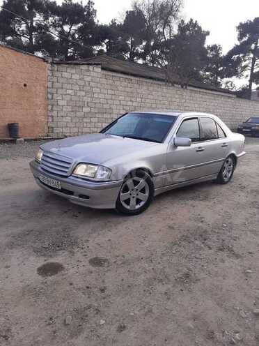 Mercedes C 240 1997, 200,000 km - 2.6 л - Beyləqan