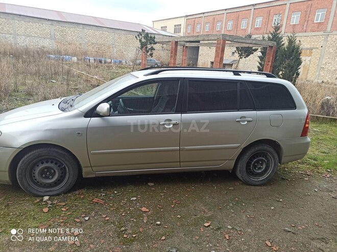 Toyota Corolla 2006, 380,000 km - 1.4 l - Bakı