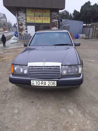 Mercedes E 300 1992, 450,000 km - 3.0 l - Bakı