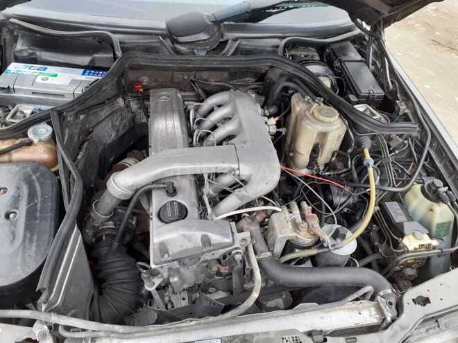 Mercedes E 300 1992, 450,000 km - 3.0 l - Bakı