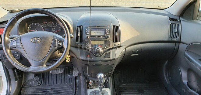 Hyundai i30 2009, 173,051 km - 2.0 л - Bakı