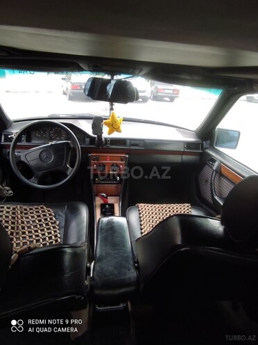 Mercedes E 250 1991, 499,199 km - 2.5 л - Bakı