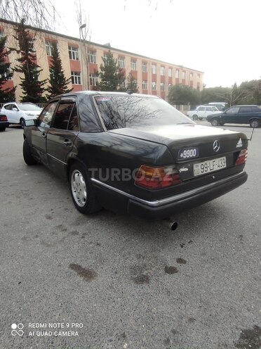 Mercedes E 250 1991, 499,199 km - 2.5 л - Bakı