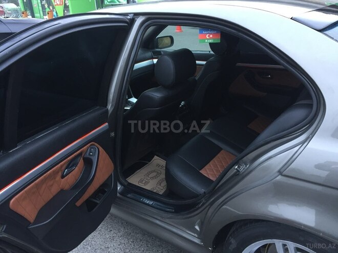 BMW 528 1997, 326,000 km - 2.8 l - Bakı