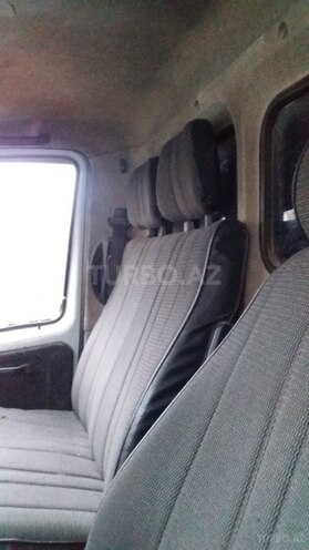 GAZ 33021 1999, 700,000 km - 2.4 l - Salyan