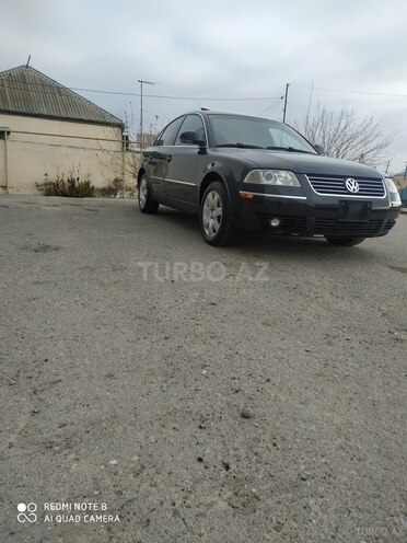 Volkswagen Passat 2004, 286,660 km - 1.8 l - Bakı