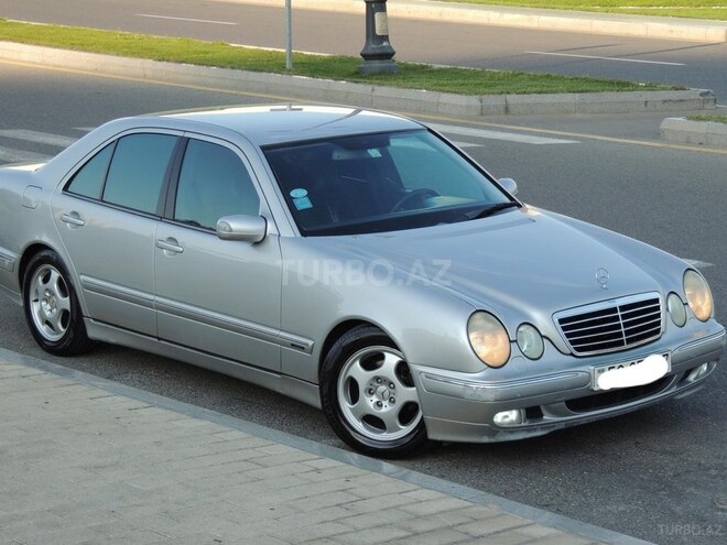 Mercedes E 240 2000, 400,000 km - 2.6 l - Bakı