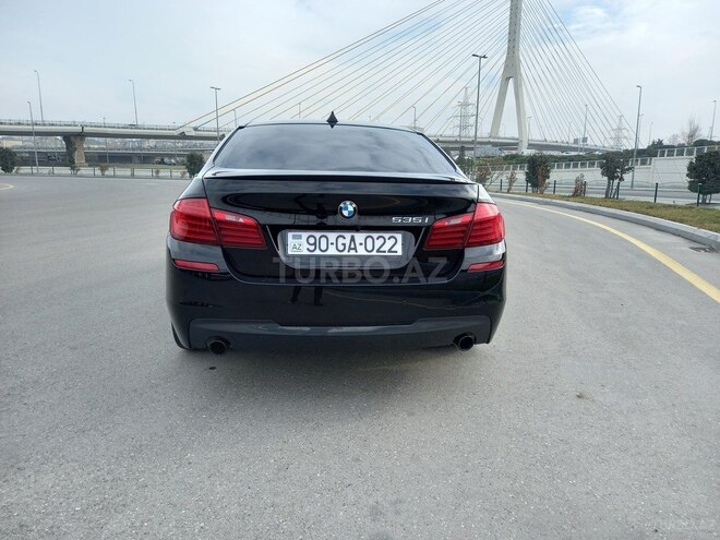 BMW 535 2013, 90,000 km - 3.5 л - Bakı