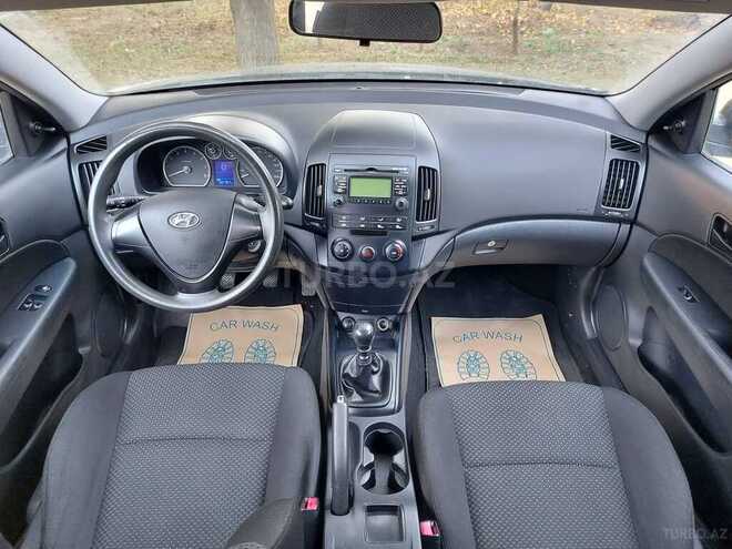 Hyundai i30 2009, 133,000 km - 1.4 l - Bakı