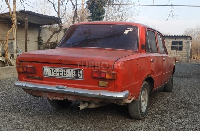 LADA (VAZ) 21011 1975, 100,000 km - 1.5 л - Bərdə