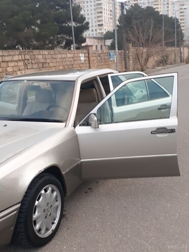Mercedes E 200 1994, 460,000 km - 2.0 l - Bakı