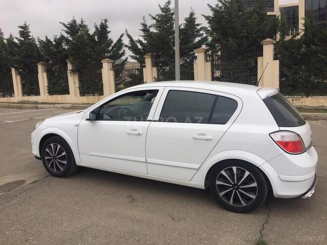 Opel Astra 2007, 200,000 km - 1.4 l - Bakı
