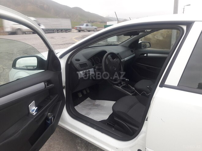 Opel Astra 2007, 200,000 km - 1.4 l - Bakı