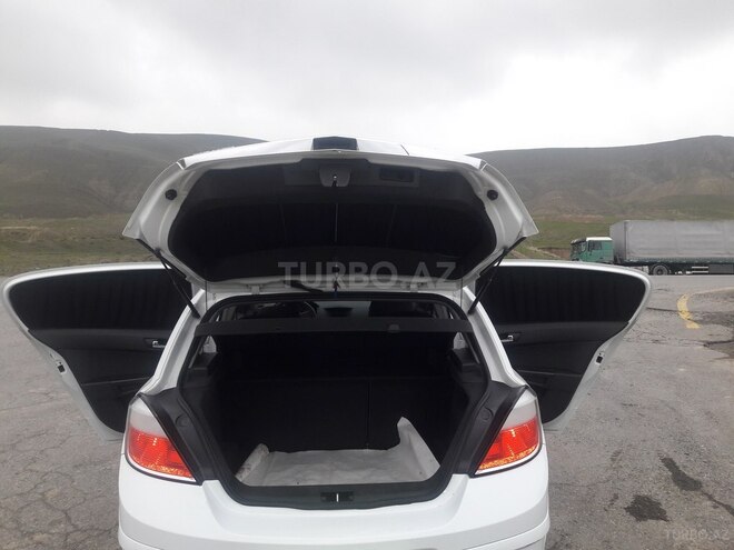 Opel Astra 2007, 200,000 km - 1.4 l - Bakı