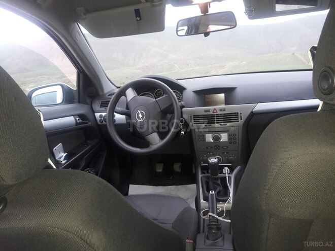 Opel Astra 2007, 200,000 km - 1.4 l - Bakı