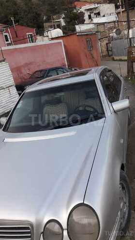 Mercedes E 200 1996, 350,000 km - 2.0 л - Bakı