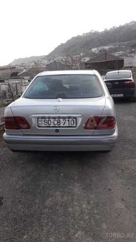 Mercedes E 200 1996, 350,000 km - 2.0 л - Bakı
