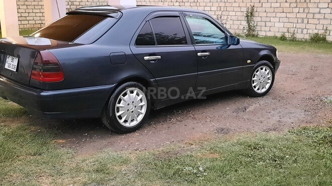 Mercedes C 200 1999, 310,000 km - 2.0 l - Zərdab