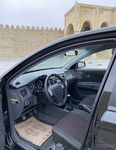 Kia Rio 2005, 229,000 km - 1.5 l - Bakı