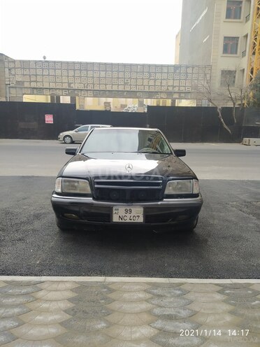 Mercedes C 230 1999, 250,000 km - 2.3 l - Bakı